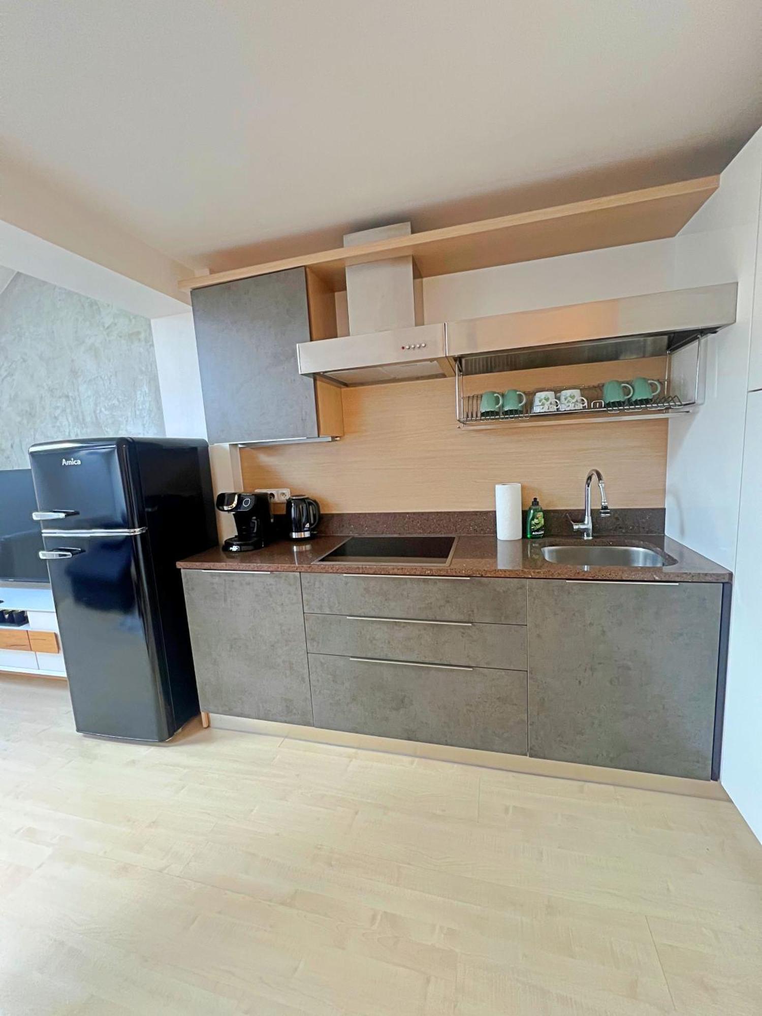 Mezonetovy Apartman V Centru Прага Экстерьер фото